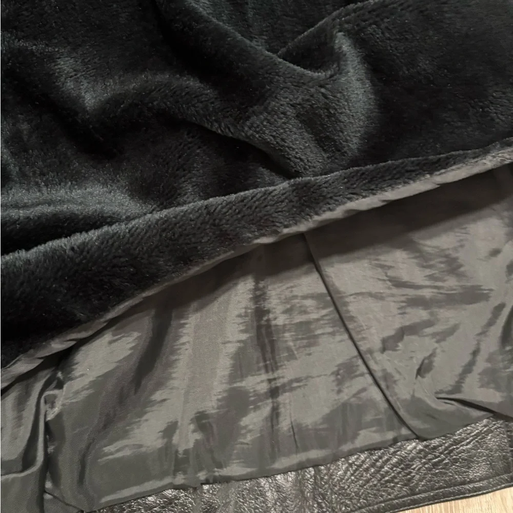 Men's Classic Black Bomber Jacket